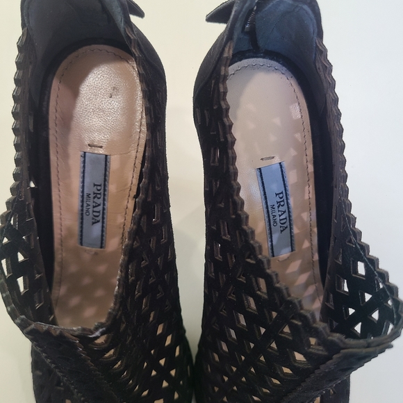 PRADA Luxe Laser Cut Out Suede peep toe Bootie Ankle Zip 36 - Picture 7 of 9